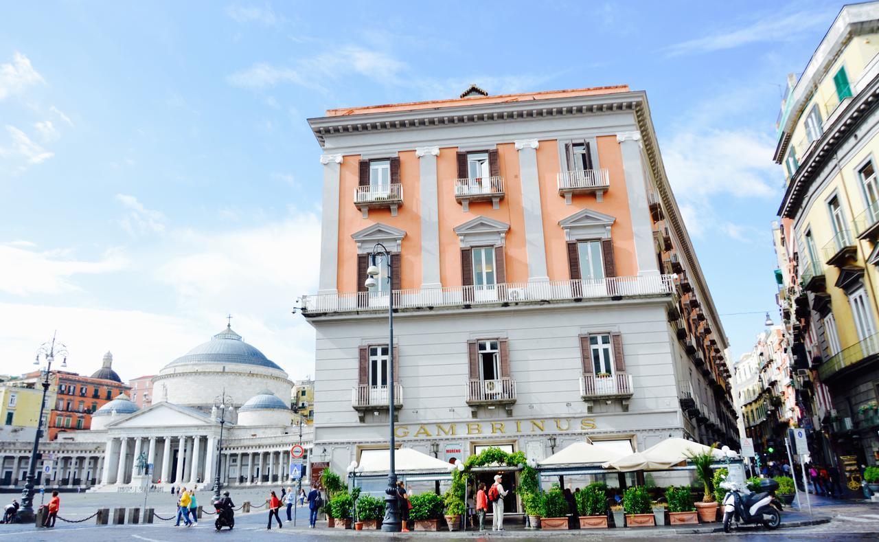 Relais Piazza Del Plebiscito B&B Nápoles Exterior foto