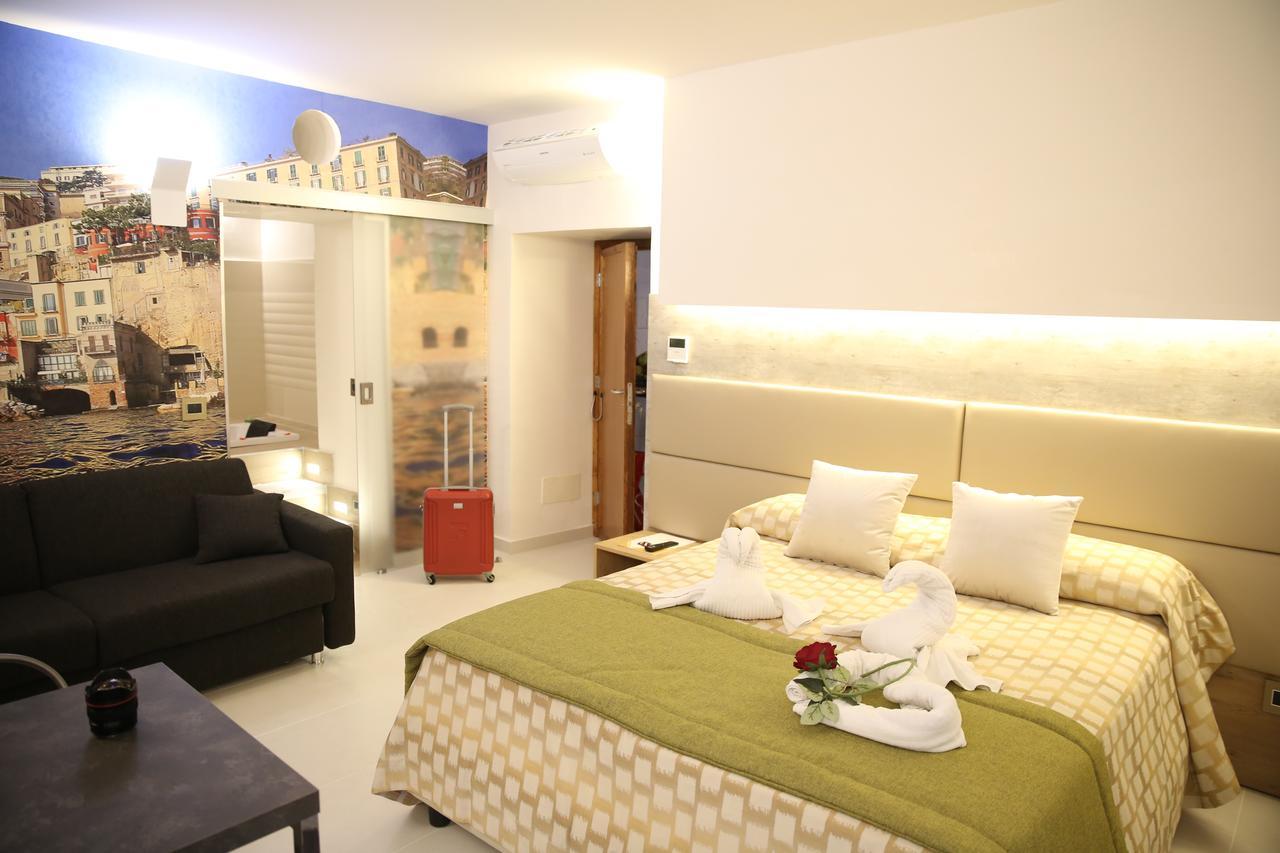 Relais Piazza Del Plebiscito B&B Nápoles Exterior foto